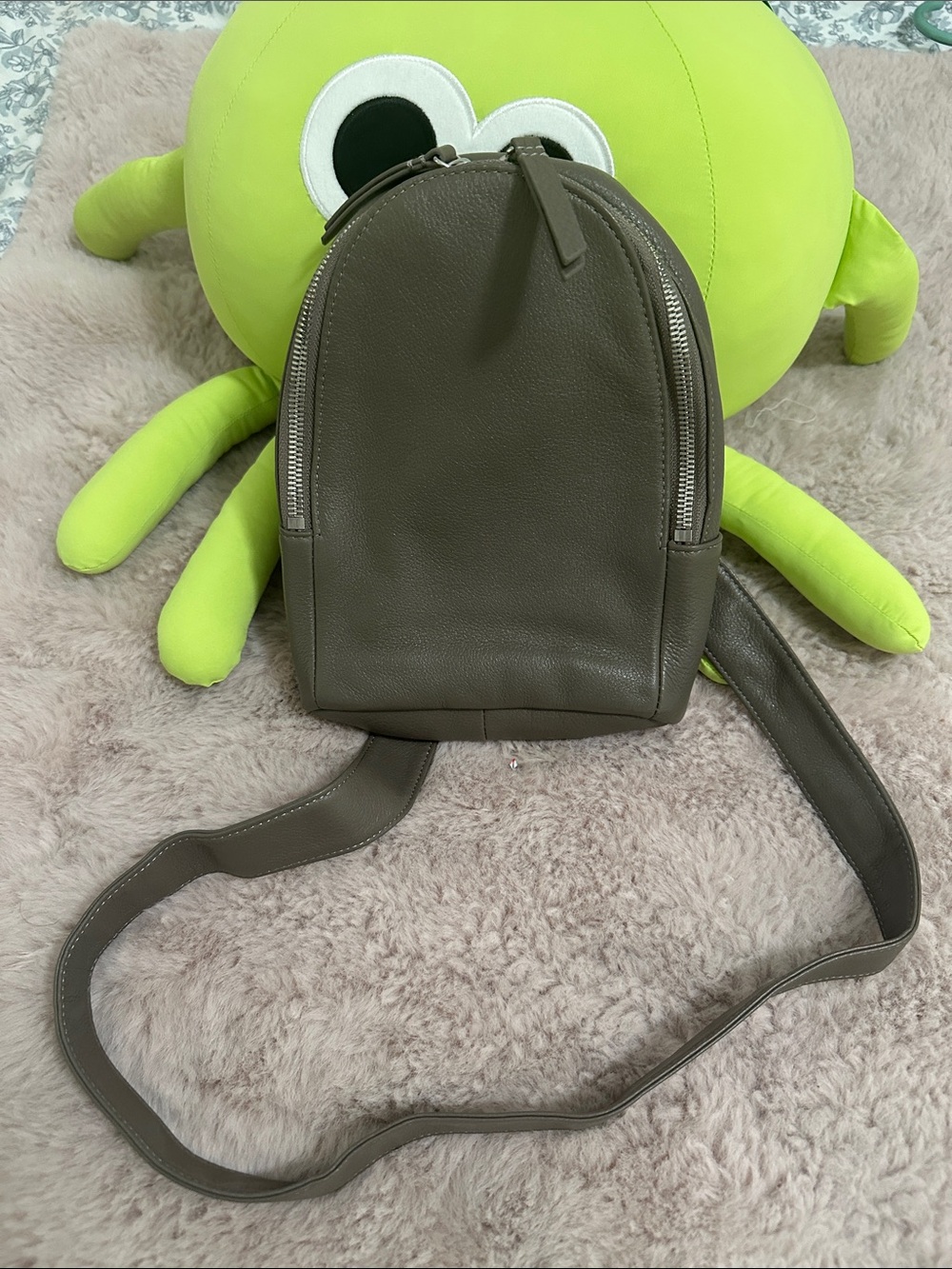 Quince Olive Brown100% Cow Leather Mini Backpack Crossbody
